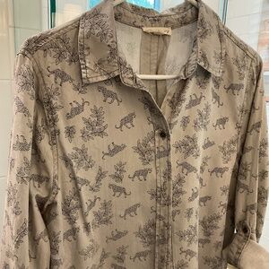 Tan leopard long sleeve shirt